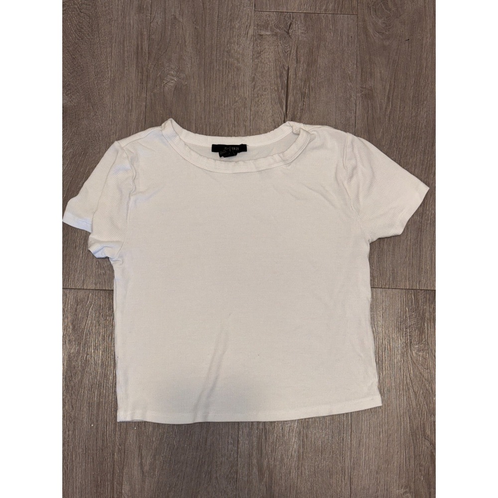 Forever 21 Cropped Top Womens Large White Textured Ribbed Tight Knit Casual Wear
